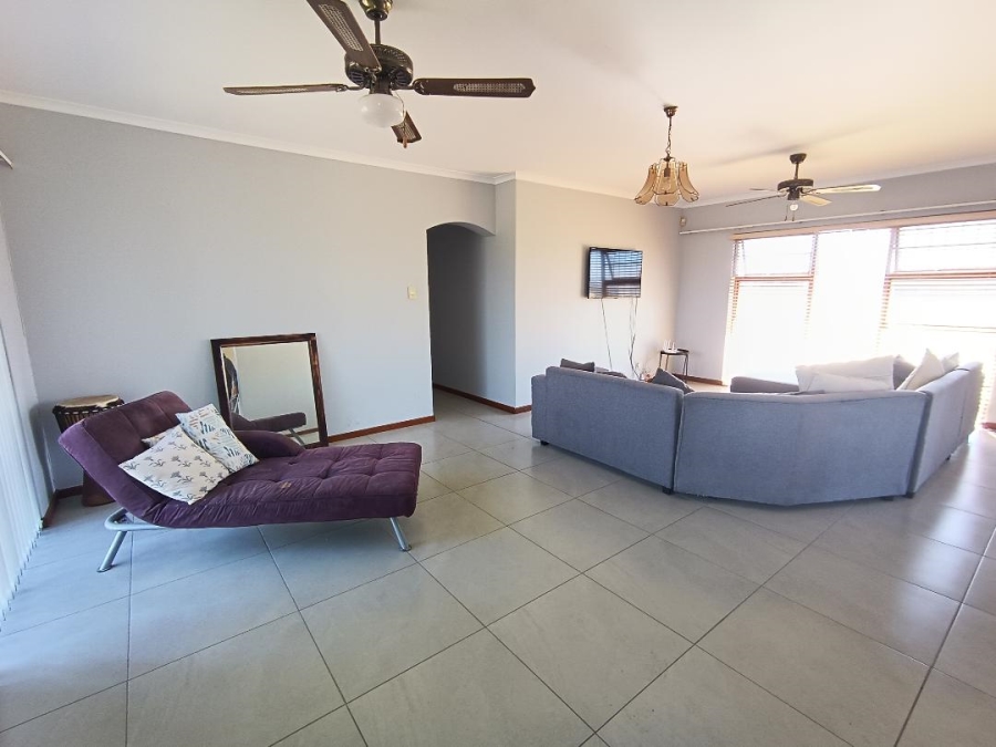 3 Bedroom Property for Sale in Schaap Kraal Western Cape